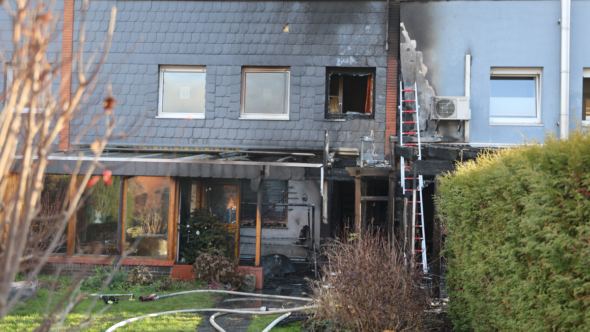 Nach-Brand-in-Reihenhaus-Polizei-nennt-weitere-Details