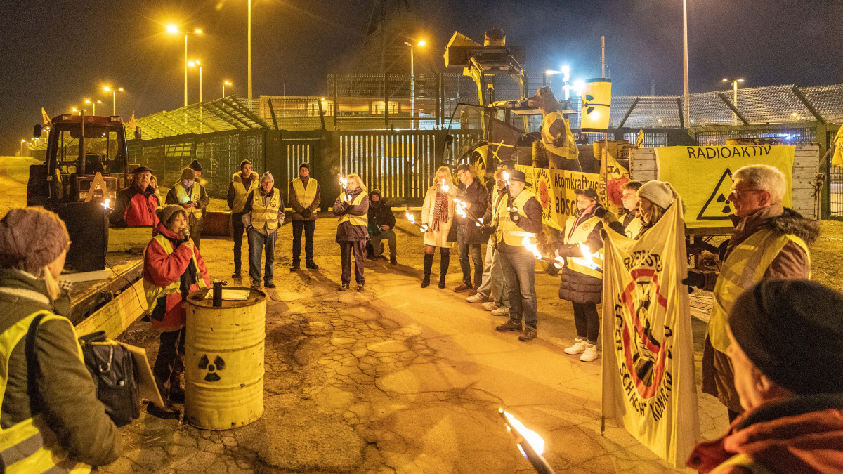 Protest-gegen-Schacht-Konrad-Kundgebung-zum-Jahresabschluss