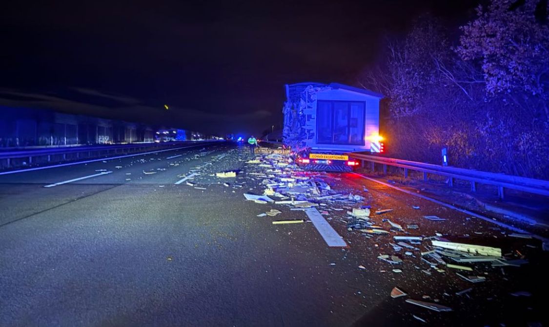 A2-nach-Unfall-bei-Essehof-voll-gesperrt