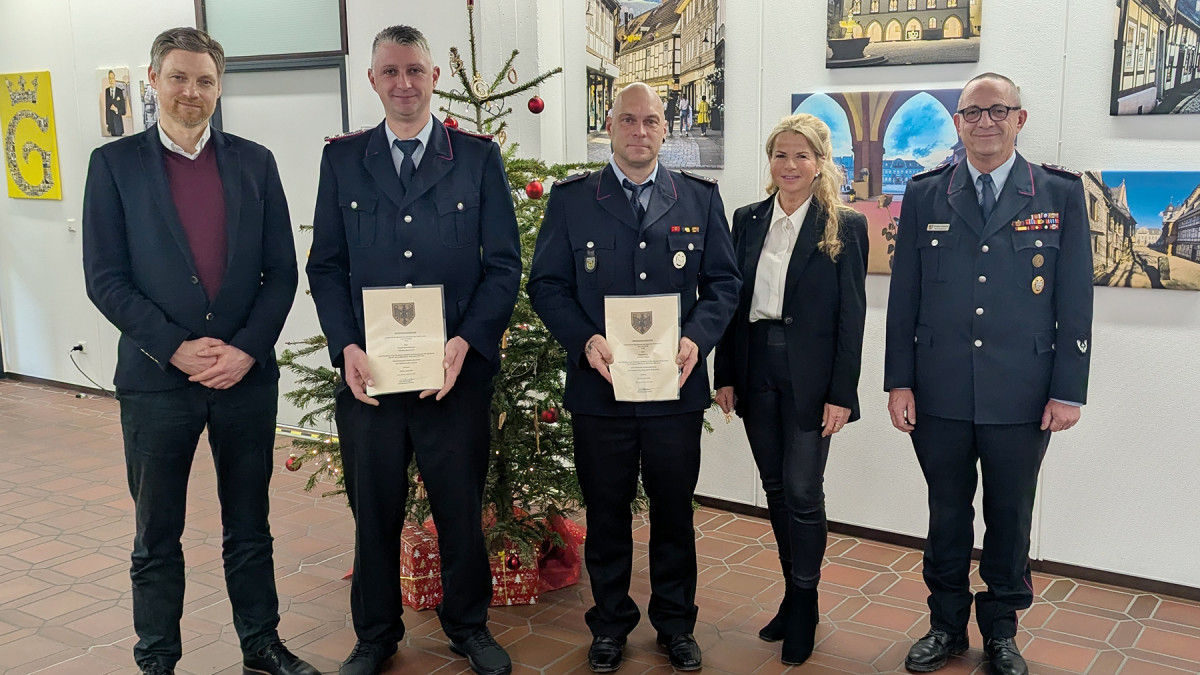Offizielle-Ernennung-Frischer-Wind-in-der-Feuerwehrf-hrung