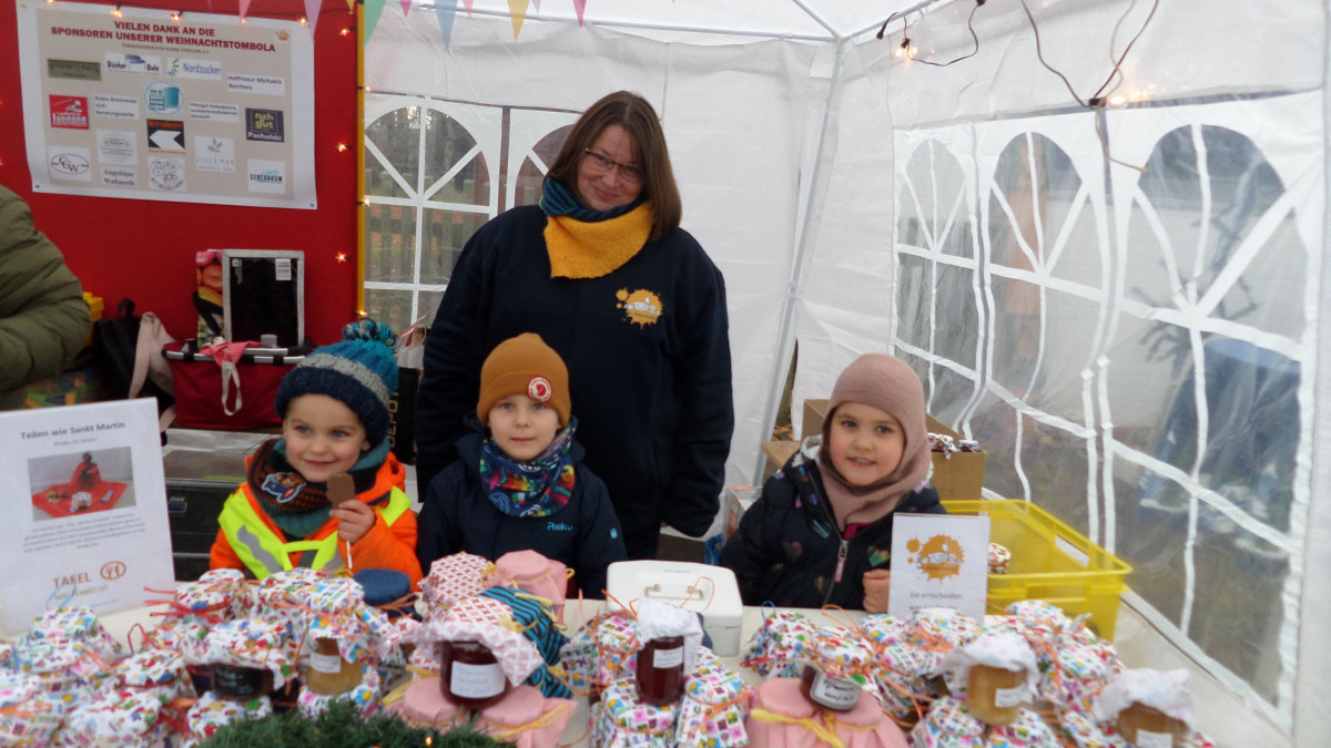 Die-Kleinsten-zeigen-Gr-e-Besondere-Aktion-f-r-den-guten-Zweck