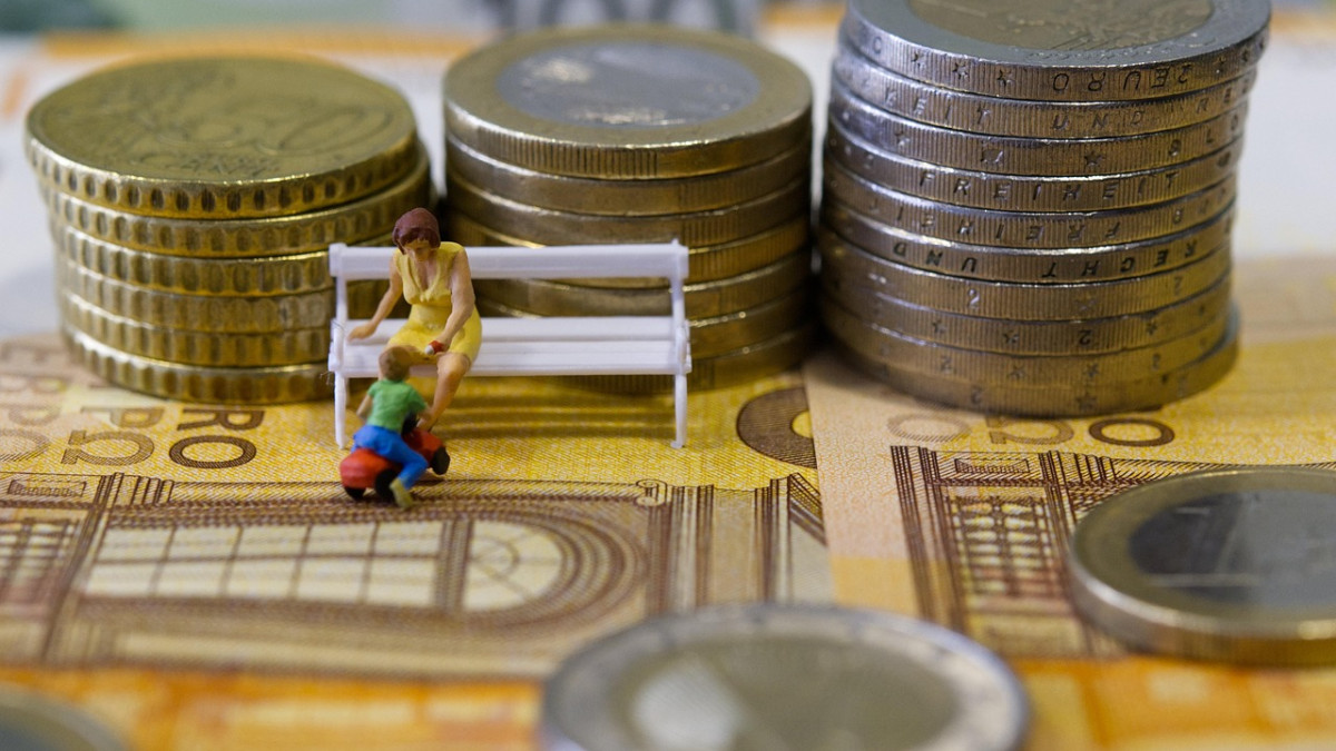 Finanzielle-Entlastung-f-r-Familien-Das-ist-ab-Januar-geplant