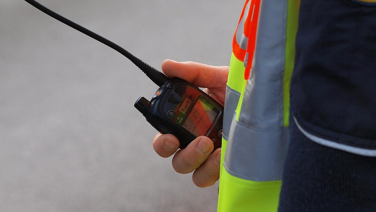 Betr-ger-als-falsche-Polizisten-auf-der-A2-unterwegs