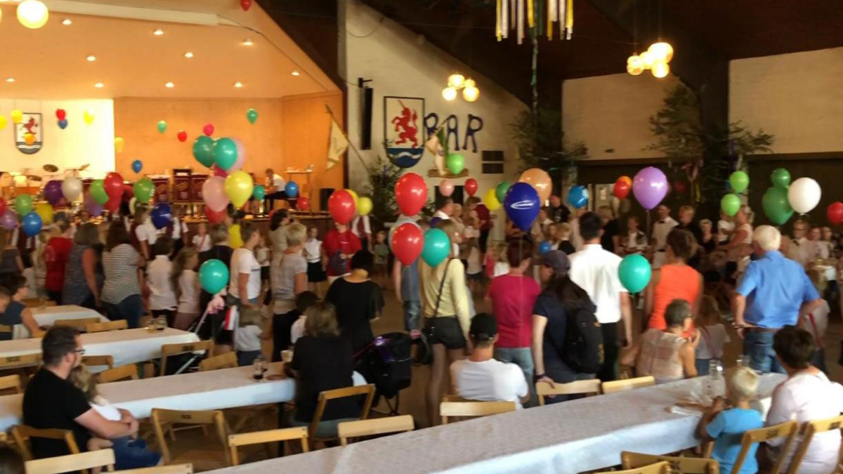 Lustige-Tage-in-Knesebeck-locken-mit-buntem-Programm