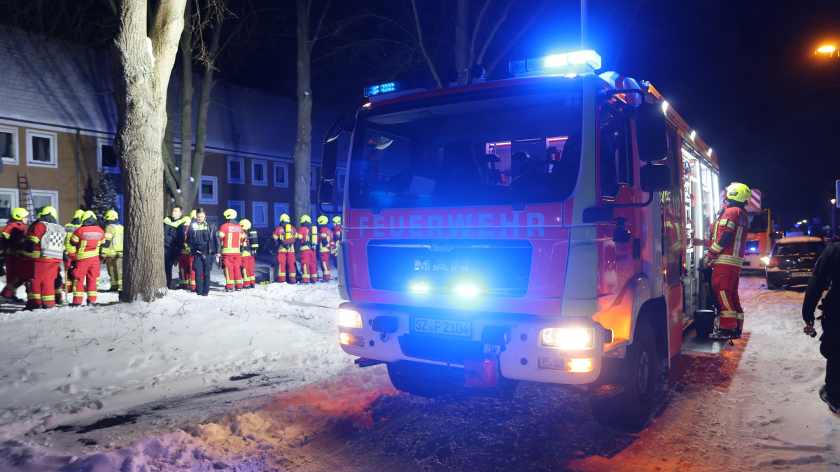 Explosion-in-Lebenstedt-Fenster-im-Obergeschoss-zerst-rt