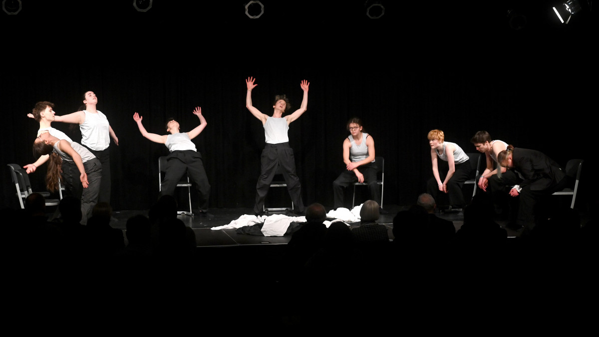 Wolfsburger-erinnern-eindrucksvoll-an-die-Opfer-des-Holocaust