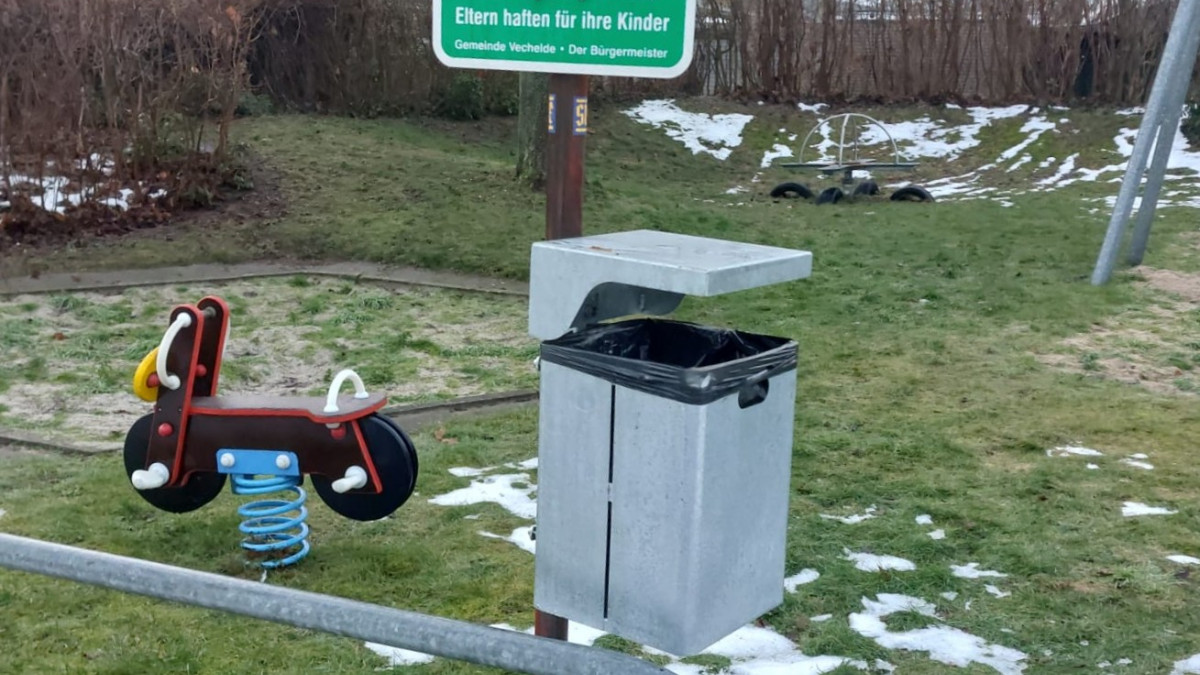 Neue-M-lleimer-f-r-die-Gemeinde