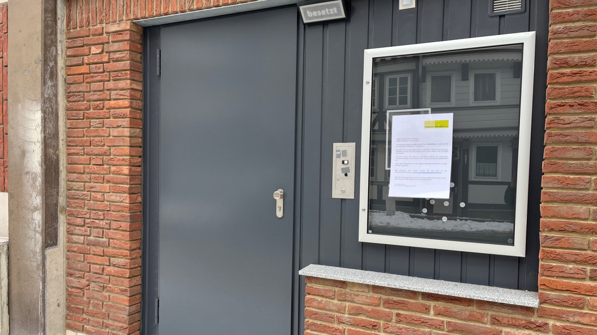 Neue-ffentliche-Toilette-geht-in-Wolfenb-ttel-in-Betrieb