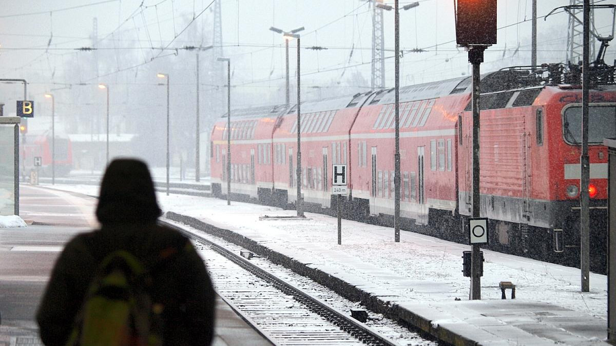 Winterwetter-sorgt-weiterhin-f-r-Einschr-nkungen-im-Zugverkehr