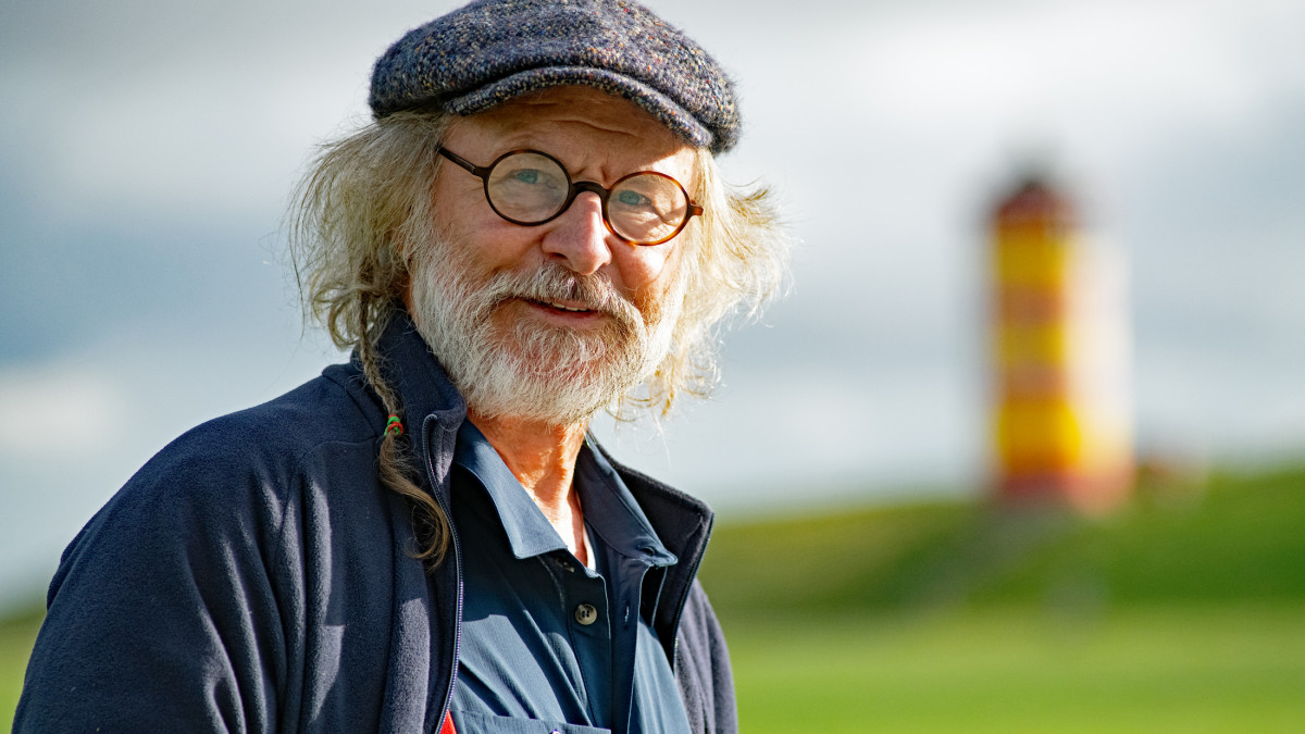 Im-M-rz-kommt-der-Ostfriesenkrimi-nach-Wolfenb-ttel