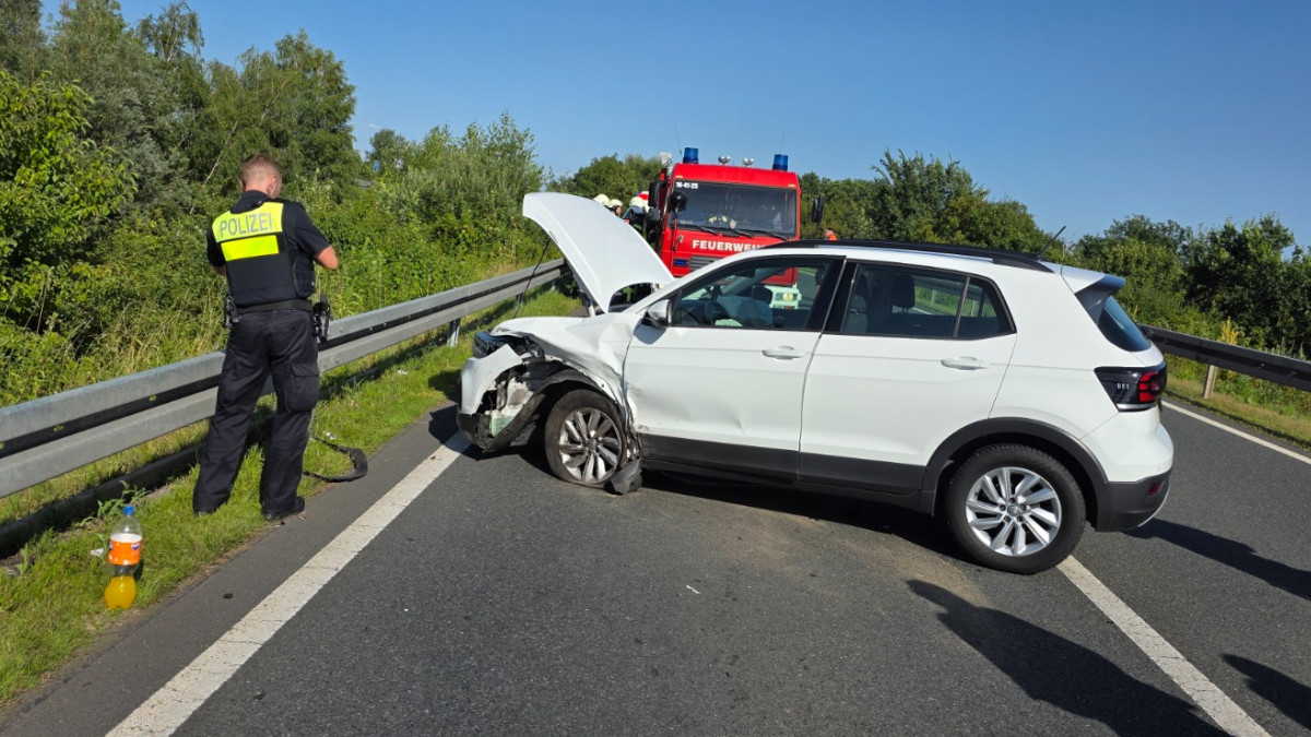Sechs-Verletzte-nach-Unfall-auf-A2-Auffahrt-bei-Rothem-hle
