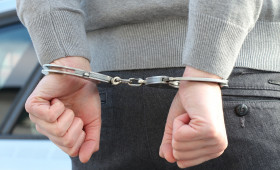 Gifhorn: Wodkaflaschen in Tankstelle geklaut - 35-Jähriger verhaftet
