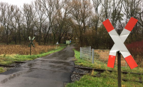 So lange ist dieser Braunschweiger Bahnübergang noch gesperrt
