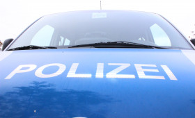 Ilsede: Fahrerflucht auf Parkplatz von Möbelhaus - Bestimmter Zeuge gesucht