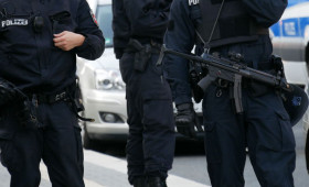 Razzia im Kanzlerfeld: Polizei Braunschweig beschlagnahmt zehntausend Euro