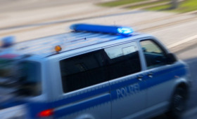 Verfolgungsjagd auf der A2 bei Braunschweig: Polizei setzt Hubschrauber ein