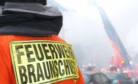 Wohnhausbrand in Braunschweig: Bewohnerin in Querum vermisst