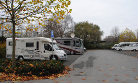 Braunschweig: Unbekannter dringt in Wohnmobil ein