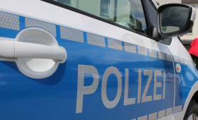 Helmstedt: Trickdieb stiehlt Schmuck und Bargeld