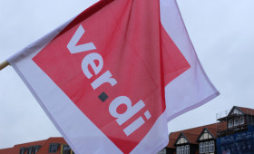 ÖPNV steht still: Ver.di ruft zu neuen Warnstreiks auf
