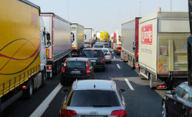 Staugefahr zu Ostern auf Autobahnen Richtung Nord- und Ostsee