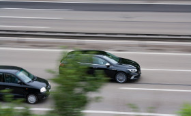 Gifhorn: Autorennen auf der B 188? Polizei sucht Zeugen