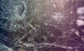 Einbruch in Sporthalle: Täter erbeuten Bargeld in Salzgitter
