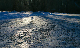 Drohende Eisglätte: Stadt Braunschweig erlaubt Streusalz