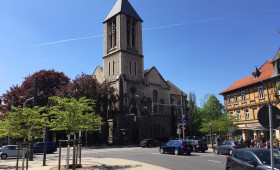 Bleiberecht in Deutschland: Kirchenasyl als Perspektive?