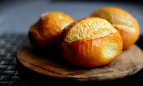 Rückruf: Brötchen könnten Plastik enthalten
