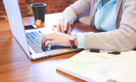 Online-Infos: Wolfsburg klärt über Schulwechsel und Einschulung auf