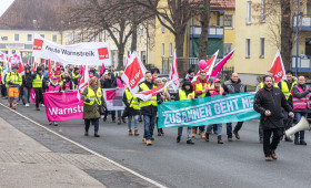 Warnstreik bei Bus und Bahn: Warum das so erlaubt ist
