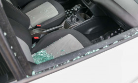 Serie von Autoaufbrüchen: Polizei Wolfsburg sucht Zeugen