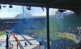 Die Eintracht-Fans zündeten jede Menge Rauch und Pyrotechnik.