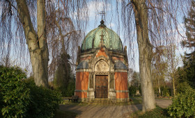 Braunschweig: Wo Büssing und Wolters ruhen - Führung über den Hauptfriedhof