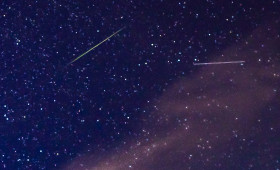 Nächtlicher Sternenregen: Leoniden entfalten ihr Leuchten