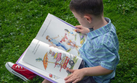 Bildungsoffensive: Bücherwelten für die Kleinsten in Wolfenbüttel