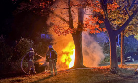 Nächtlicher Auto-Brand in Goslar: Polizei ermittelt