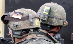Union besteht auf Wehrdienst-Kompromiss mit Losverfahren