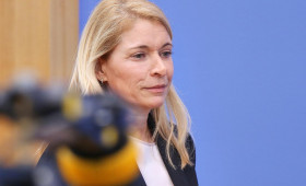 Bahn-Chefin plant neues "Sofortprogramm" - im nächsten Jahr