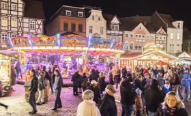 Weihnachtsstadt Peine: Kunsthandwerkermarkt und zauberhafte Erlebnisse