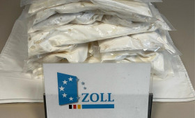 Spürhund findet 10.600 Gramm Amphetamin bei Kontrolle nahe Osnabrück