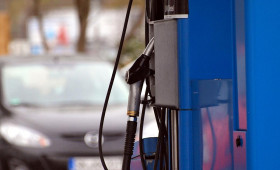 Zwei maskierte Jugendliche überfallen Tankstelle in Hannover-Vahrenheide