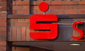 Wolfsburg: Sparkasse baut um – Hier gibt es demnächst kein Bargeld mehr