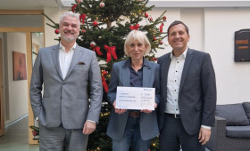 2.000 Euro für den guten Zweck: Volksbank Wolfenbüttel unterstützt Stiftung