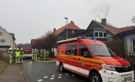 Feuerwehr-Einsatz in Lehre: Schornsteinrauch löst Alarm aus
