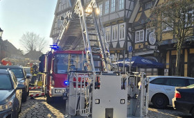 Feuer in Celler Fachwerkhaus am ersten Weihnachtstag gelöscht