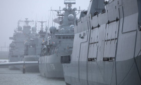 Meyer Werft prüft Bau von Fregatten