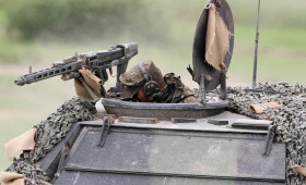 Salzgitter AG: Stahl für Einsatz bei der Bundeswehr zugelassen