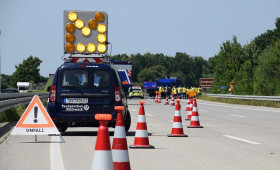 THW und Polizei üben gemeinsam auf A7 bei Hildesheim